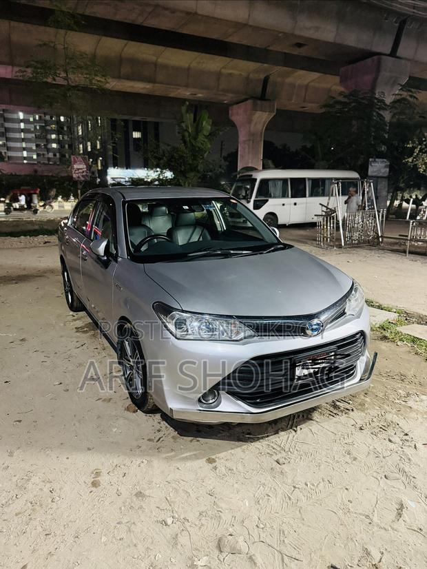 Toyota Axio 2017 Silver