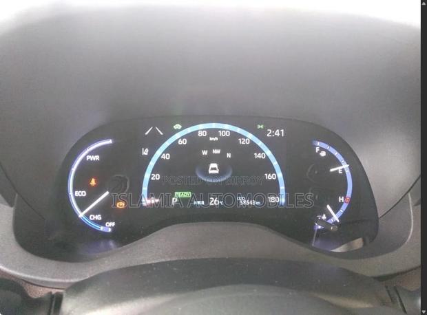 Toyota Yaris Cross 2021 Pearl