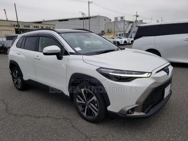 Toyota Corolla Cross 1.8 Hybrid FWD 2022 Pearl