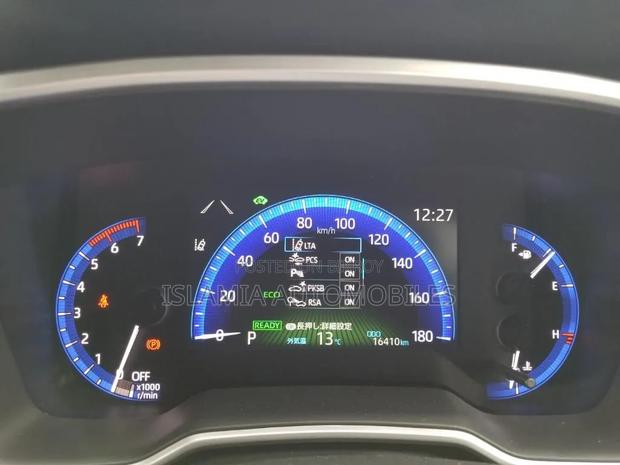 Toyota Corolla Cross 1.8 Hybrid FWD 2022 Pearl