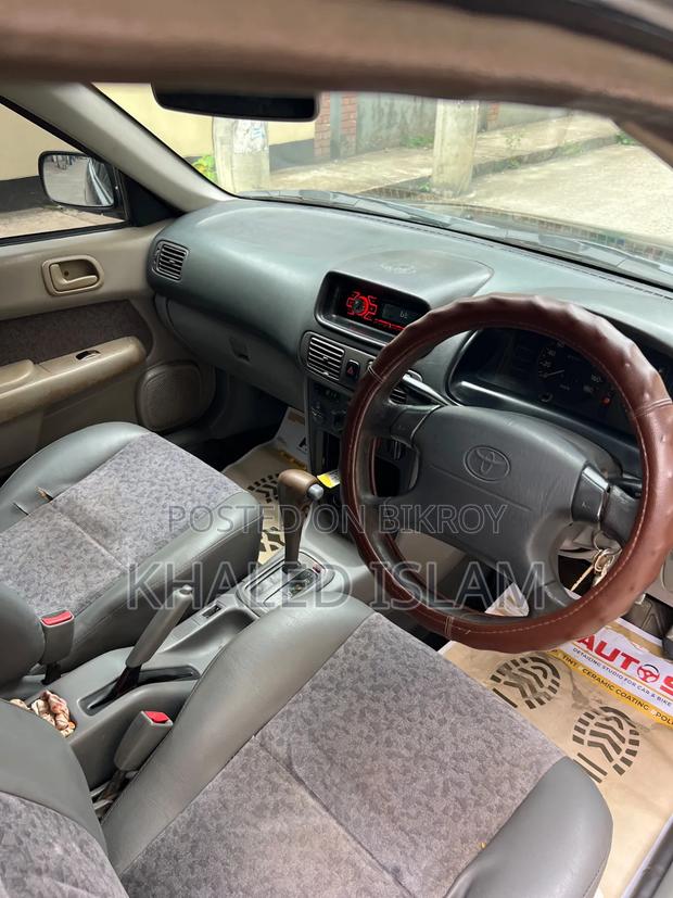 Toyota Corolla Sedan 1997 Gray