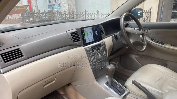 Toyota Corolla 2006 White