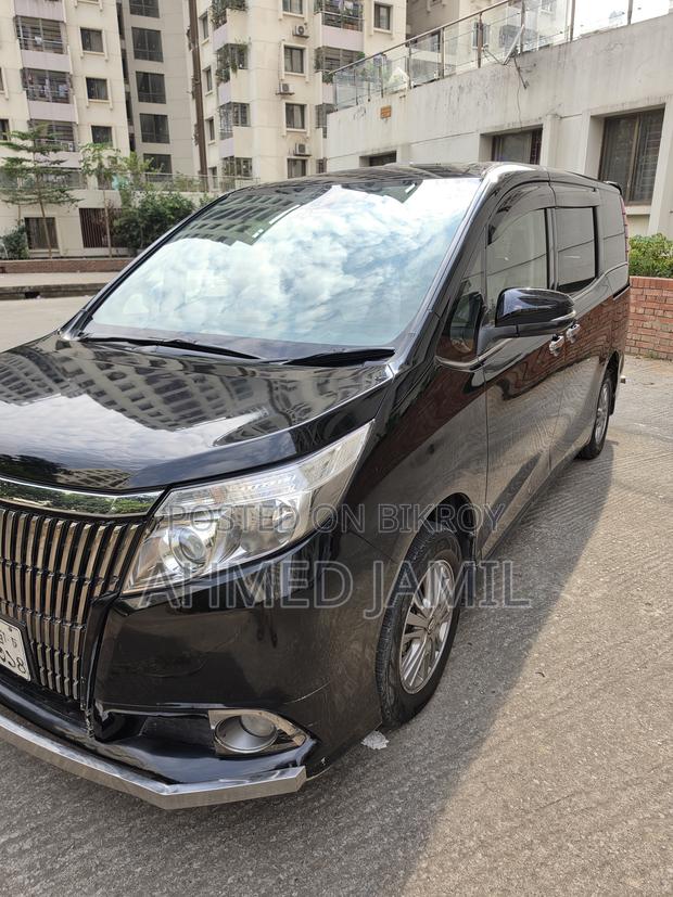 Toyota Esquire 2014 Black