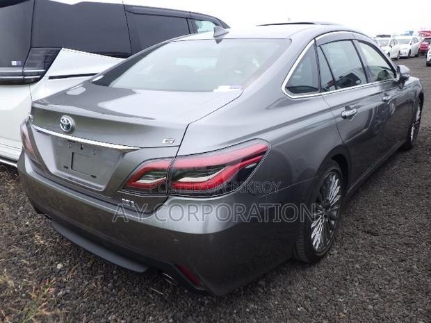 Toyota Crown 2021 Gray