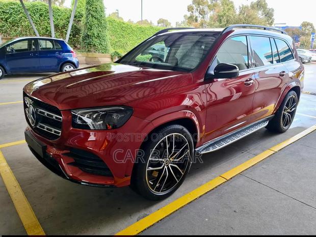 Mercedes-Benz GLS-Class GLS 400d 2022 Red
