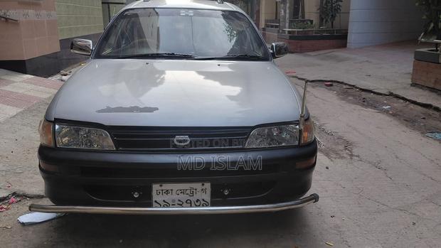 Toyota Corolla Break 2002 Silver
