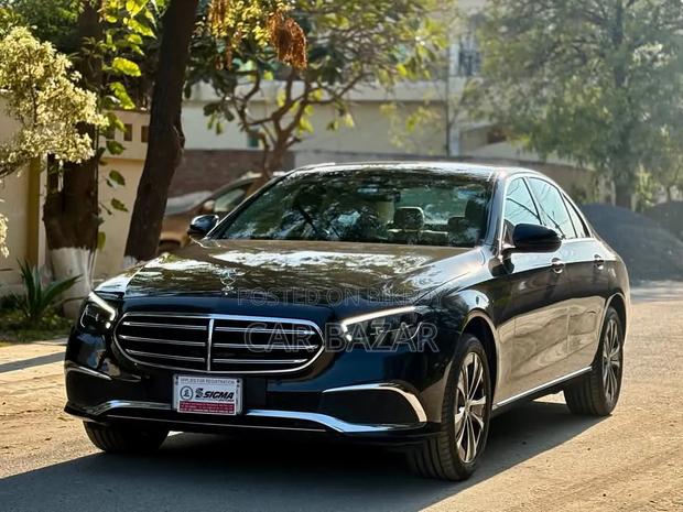 Mercedes-Benz E-Class 2021 Blue