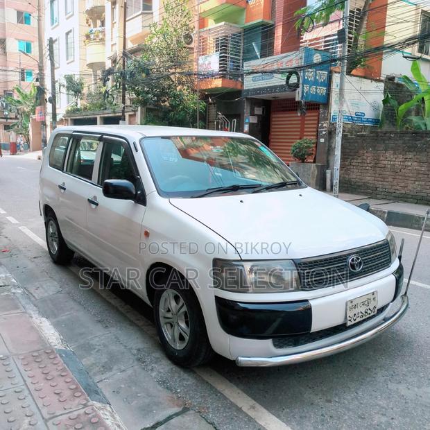 Toyota Probox 2004 White