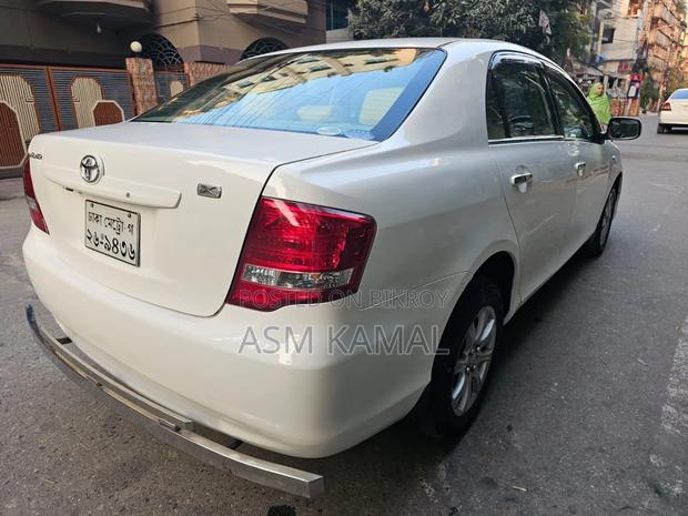 Toyota Axio 2011 Pearl