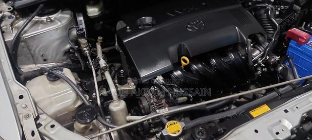 Toyota Corolla Fielder 2012 Silver