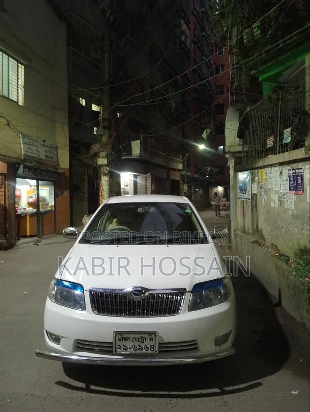 Toyota Corolla 2005 White