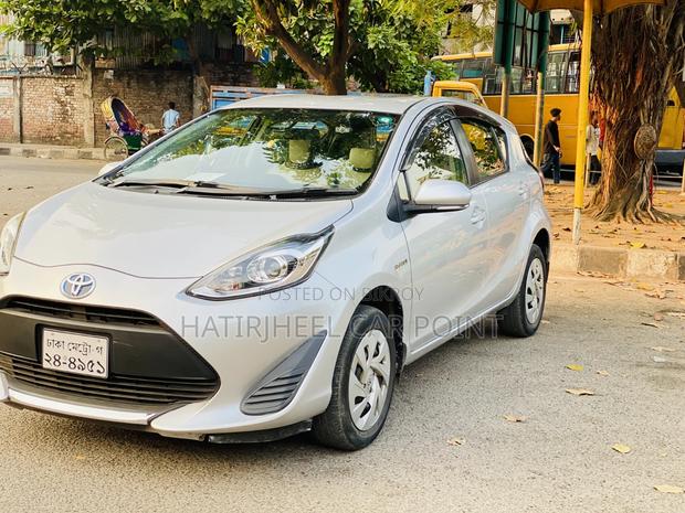 Toyota Aqua 2020 Silver