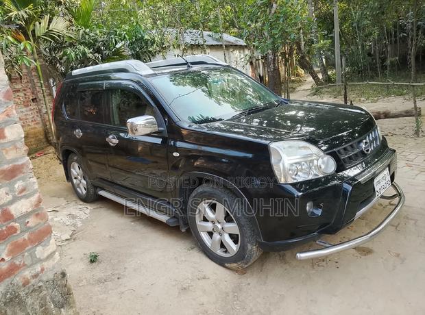 Nissan X-Trail 2.0 Petrol XE 2010 Black