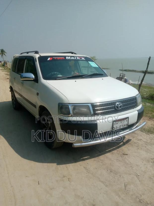 Toyota Probox 2004 White