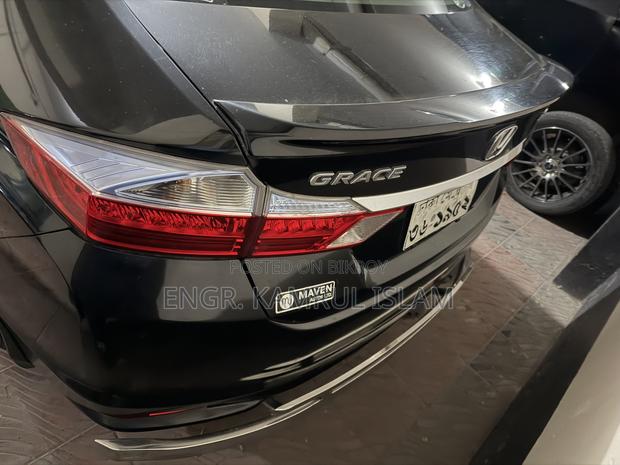 Honda Grace 2016 Black