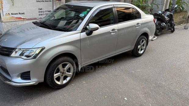 Toyota Axio 2013 Silver