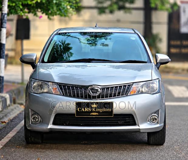 Toyota Corolla Fielder 1.8 Petrol FWD 2013 Silver