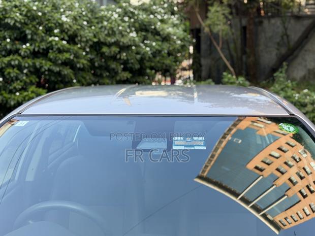 Toyota Axio 1.5 Hybrid 2WD 2020 Silver