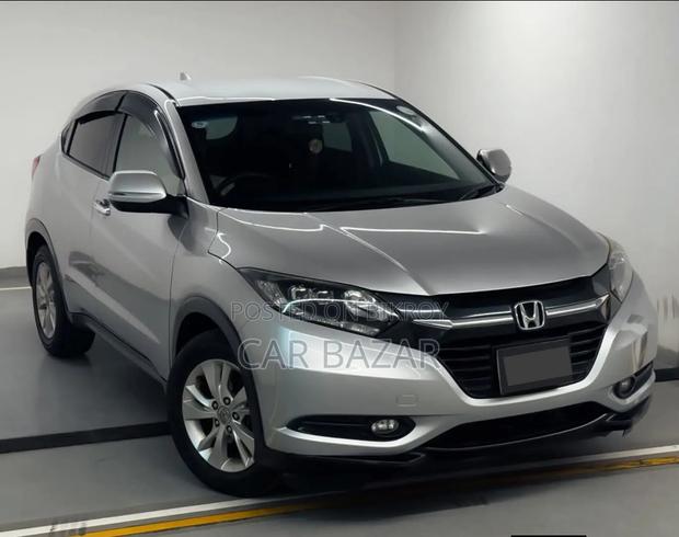 Honda Vezel 1.5 2WD 2014 Silver