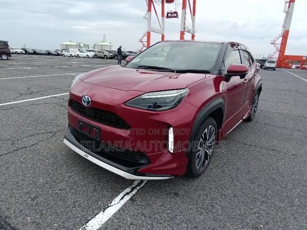 Toyota Yaris Cross 2021 Red