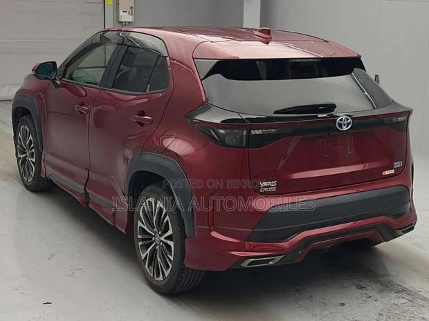 Toyota Yaris Cross 2021 Red