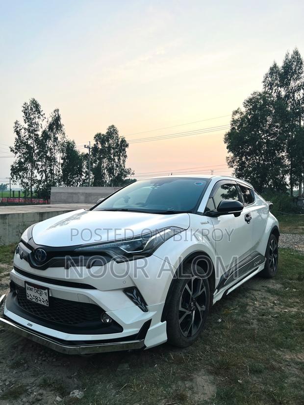 Toyota C-HR 2017 Pearl