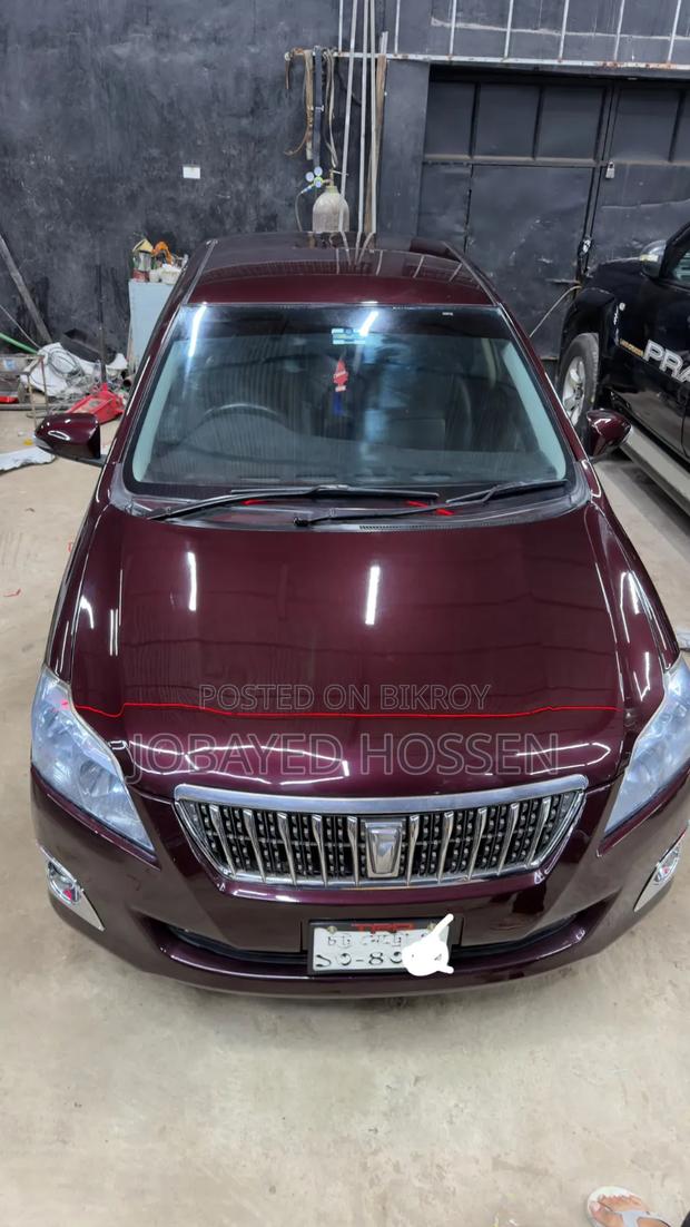 Toyota Premio 2012