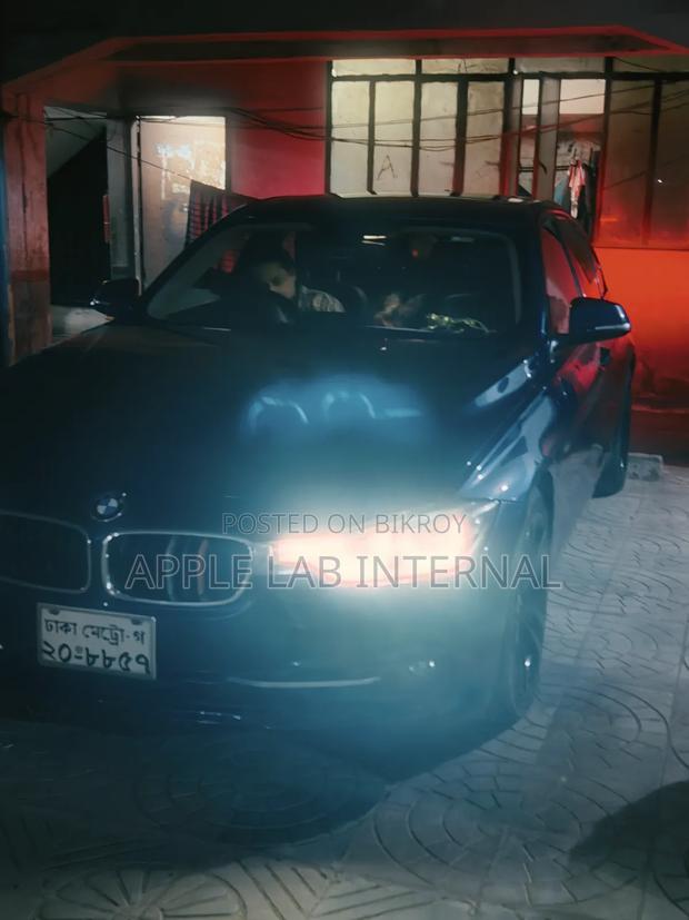 BMW 318i 2015 Blue