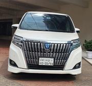 Toyota Esquire 1.8 FWD Hybrid (7 seater) 2019 Pearl for sale