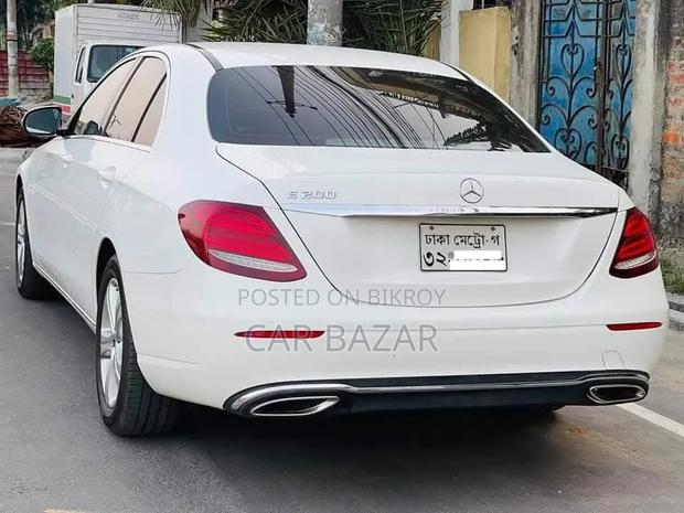 Mercedes-Benz E200 2016 White