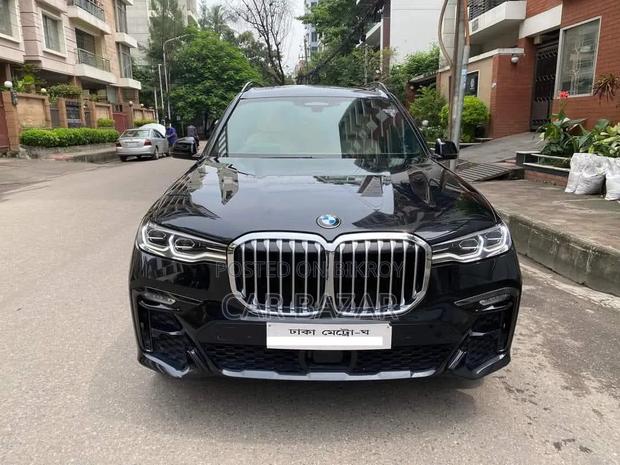 BMW X7 xDrive40i 2021 Black