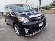 Toyota Noah 2.0 143hp AWD (7 Seater) 2011 Black for sale