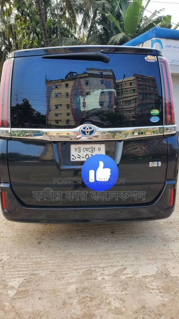 Toyota Noah 2019 Black