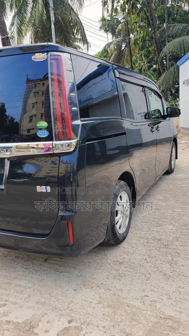 Toyota Noah 2019 Black