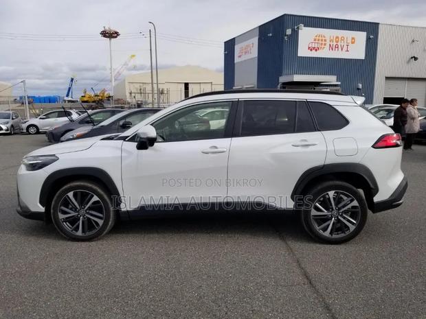 Toyota Corolla Cross 2021 Pearl