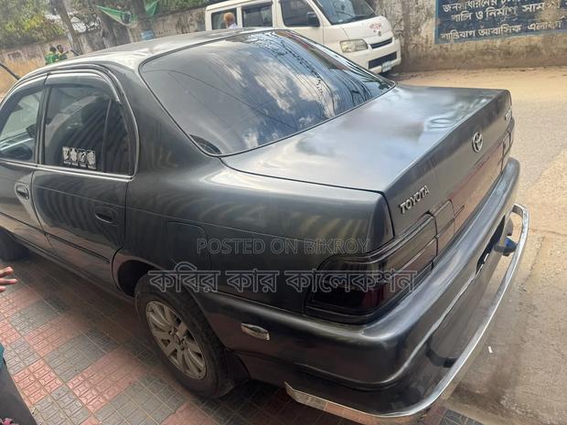 Toyota Corolla 1993 Gray