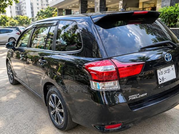 Toyota Corolla Fielder 2020 Black