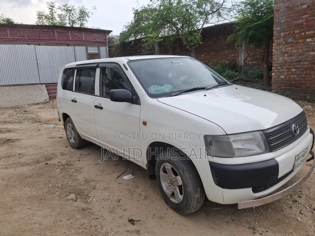 Toyota Probox 2010 White