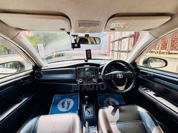 Toyota Axio 2015 Pearl