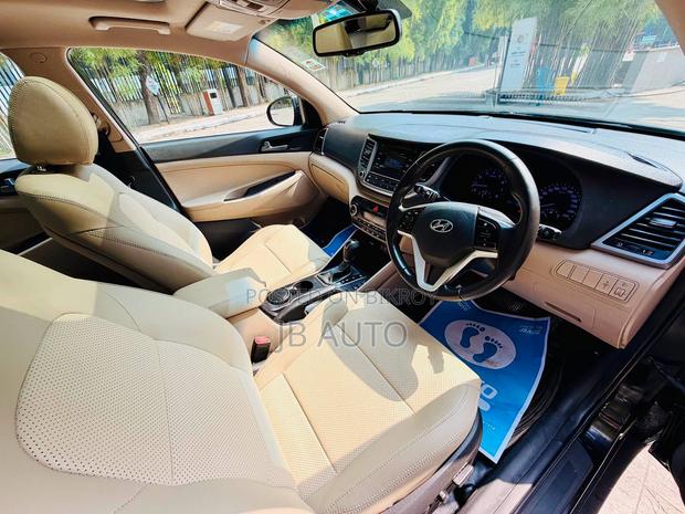 Hyundai Tucson 2016 Black