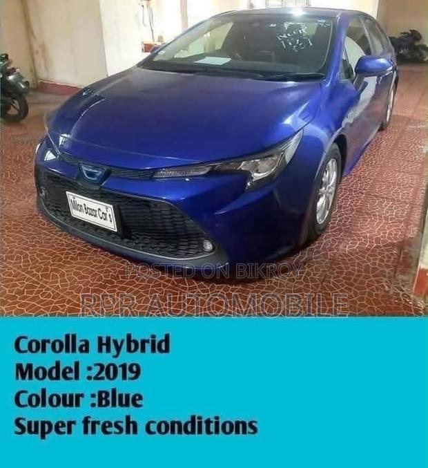 Toyota Corolla 2019 Blue