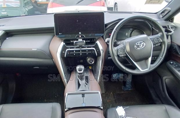 Toyota Harrier 2021 Black