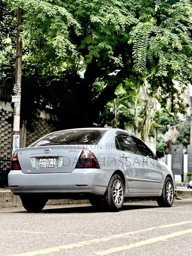 New Toyota Corolla Sedan Automatic 2005 Gray