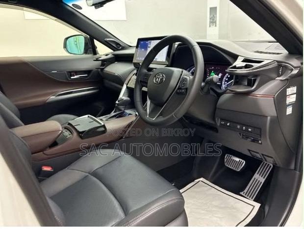 New Toyota Harrier Z Leather Package 2022 Pearl