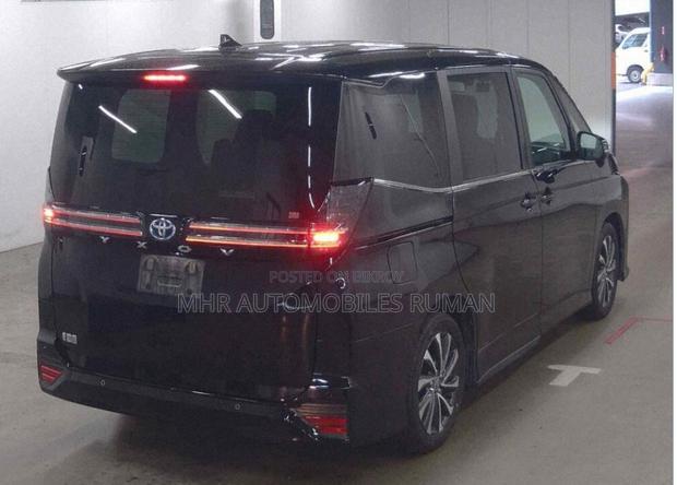 Toyota Voxy Hybrid S-Z 2WD 7-Seater 2022 Black