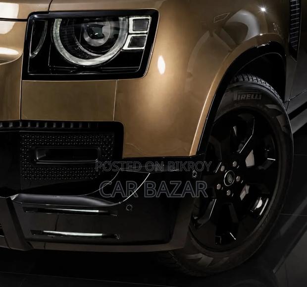 New Land Rover Defender 90 P300 S 2025 Brown