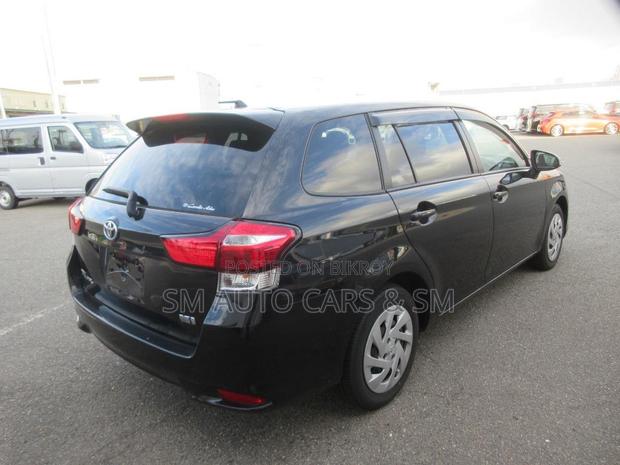 Toyota Corolla Fielder 1.5 Hybrid FWD 2021 Black