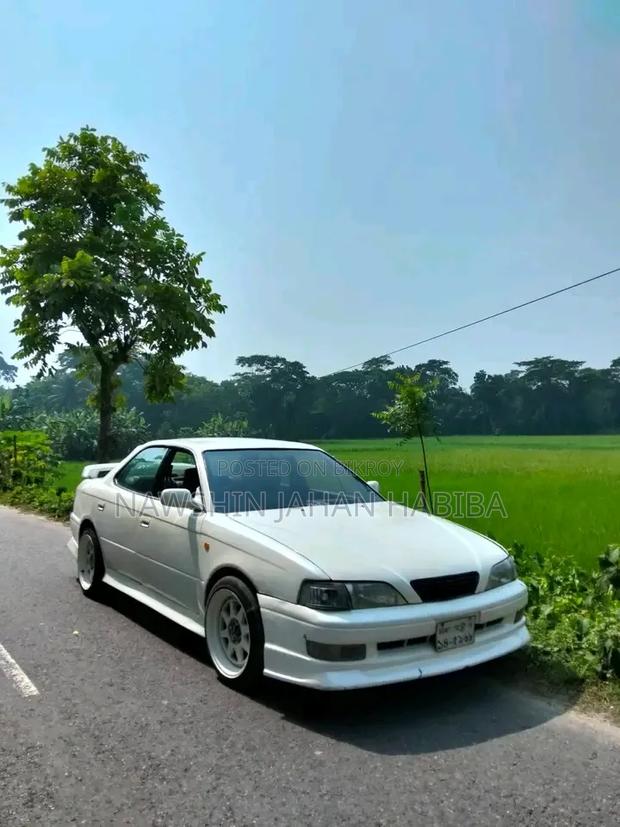 Toyota Vista 1996 White