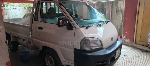 Toyota Lite-Ace 2005 White