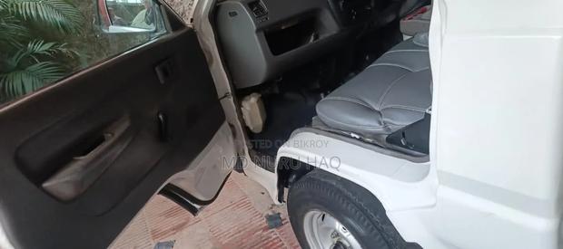 Toyota Lite-Ace 2005 White